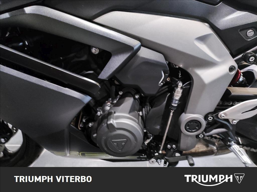 TRIUMPH Daytona 660 Abs