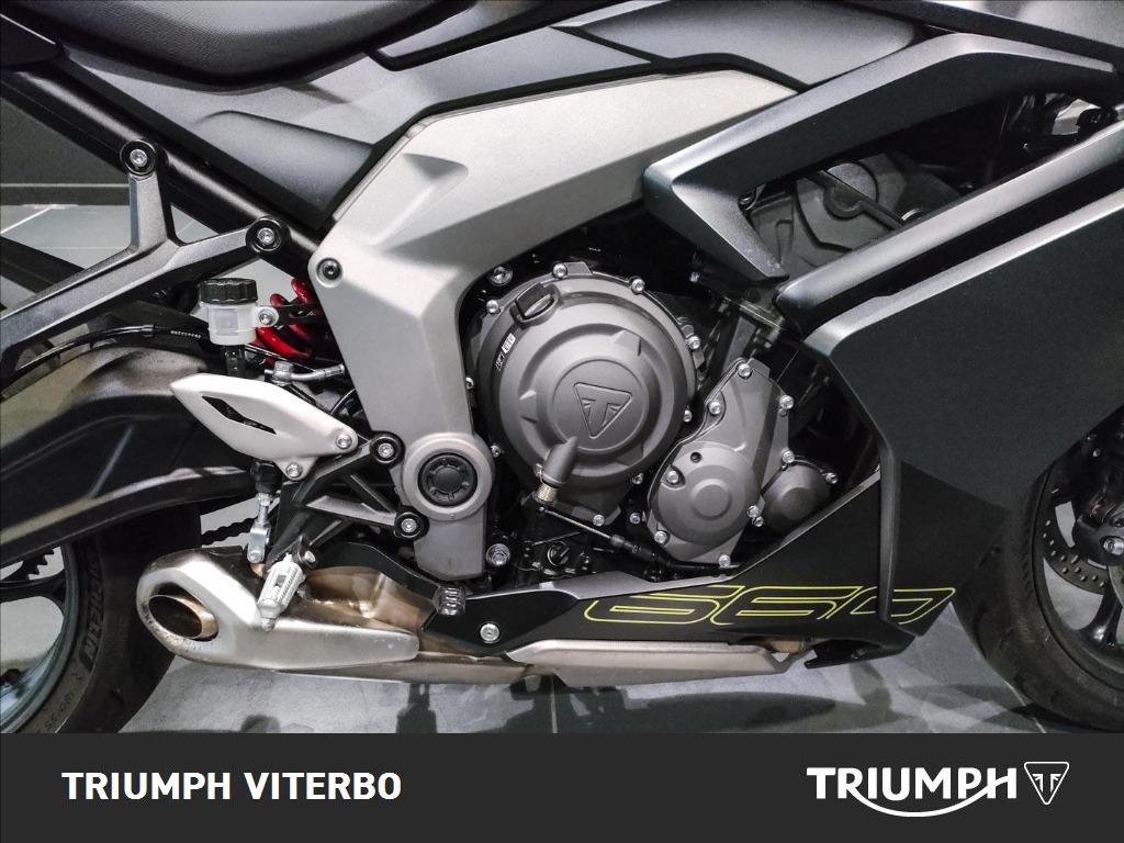 TRIUMPH Daytona 660 Abs